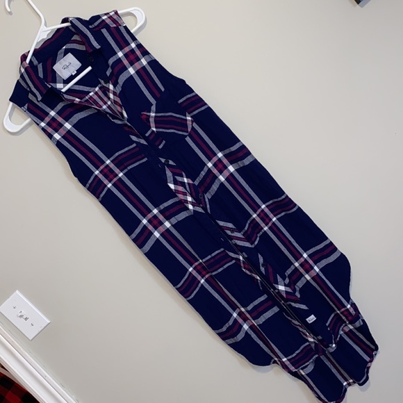 Rails Plaid Sleeveless Vest - Picture 7 of 9